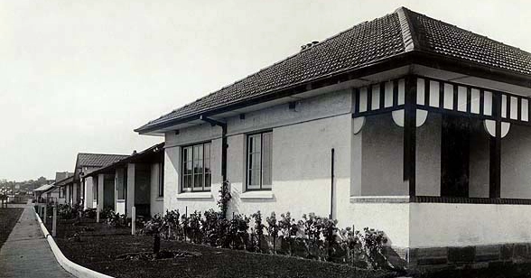 Dave Ward-Smith Blog 2025: Sydney 1980s street